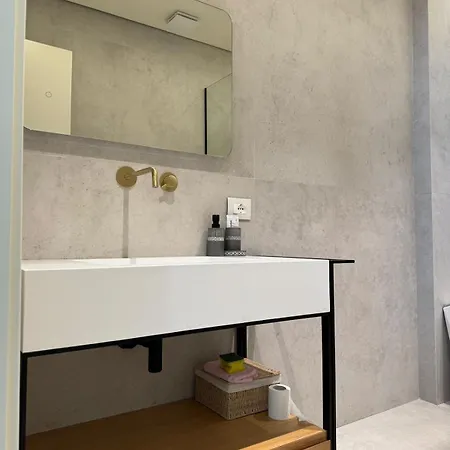Apartment Luxury & Guest House, Coast